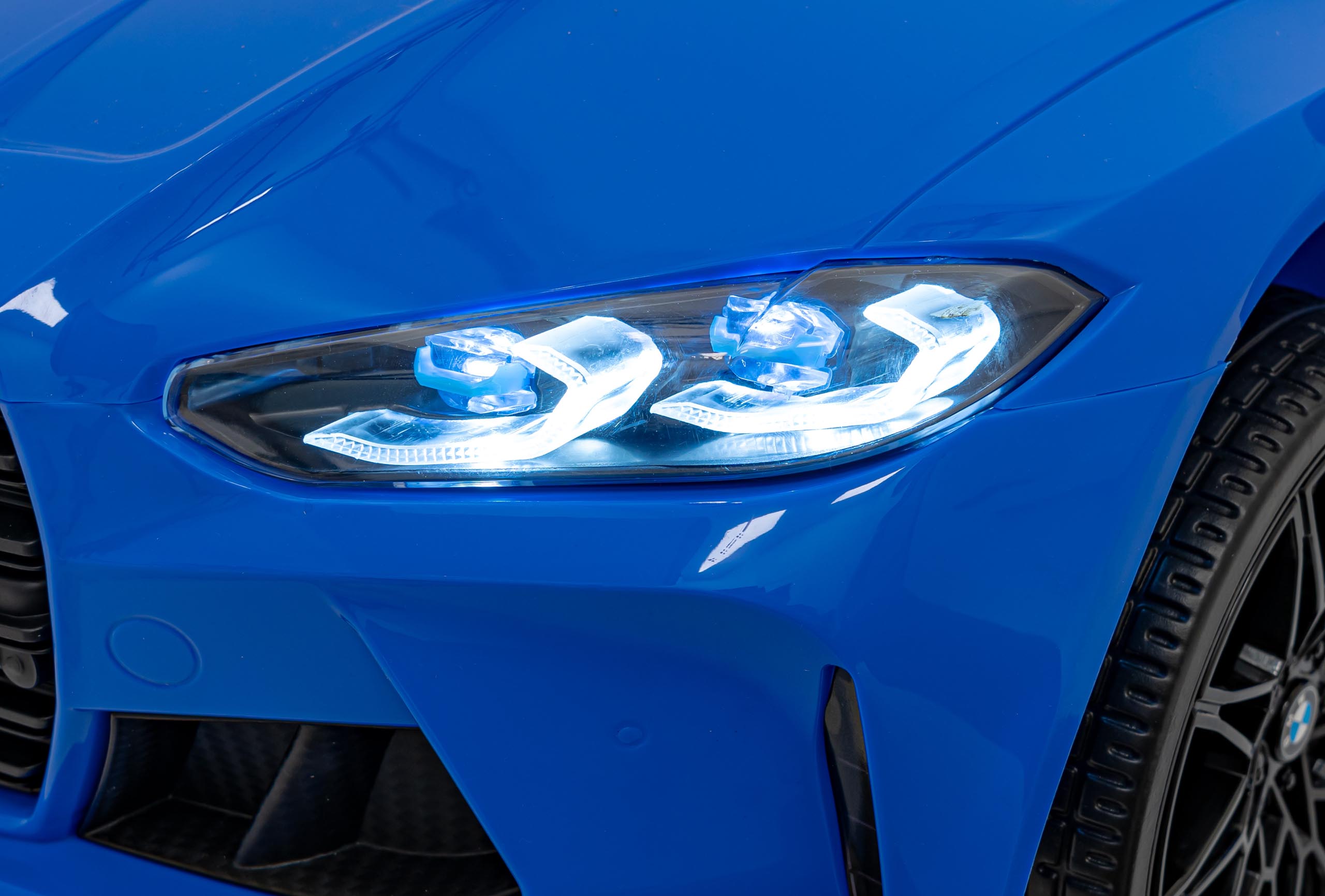 Pojazd BMW M4 Niebieski Na akumulator dla dzieci - obrazek 10